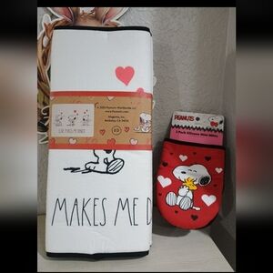 SET Peanuts Snoopy Valentine's Dish Drying Mat & Mini Oven Mitts New
